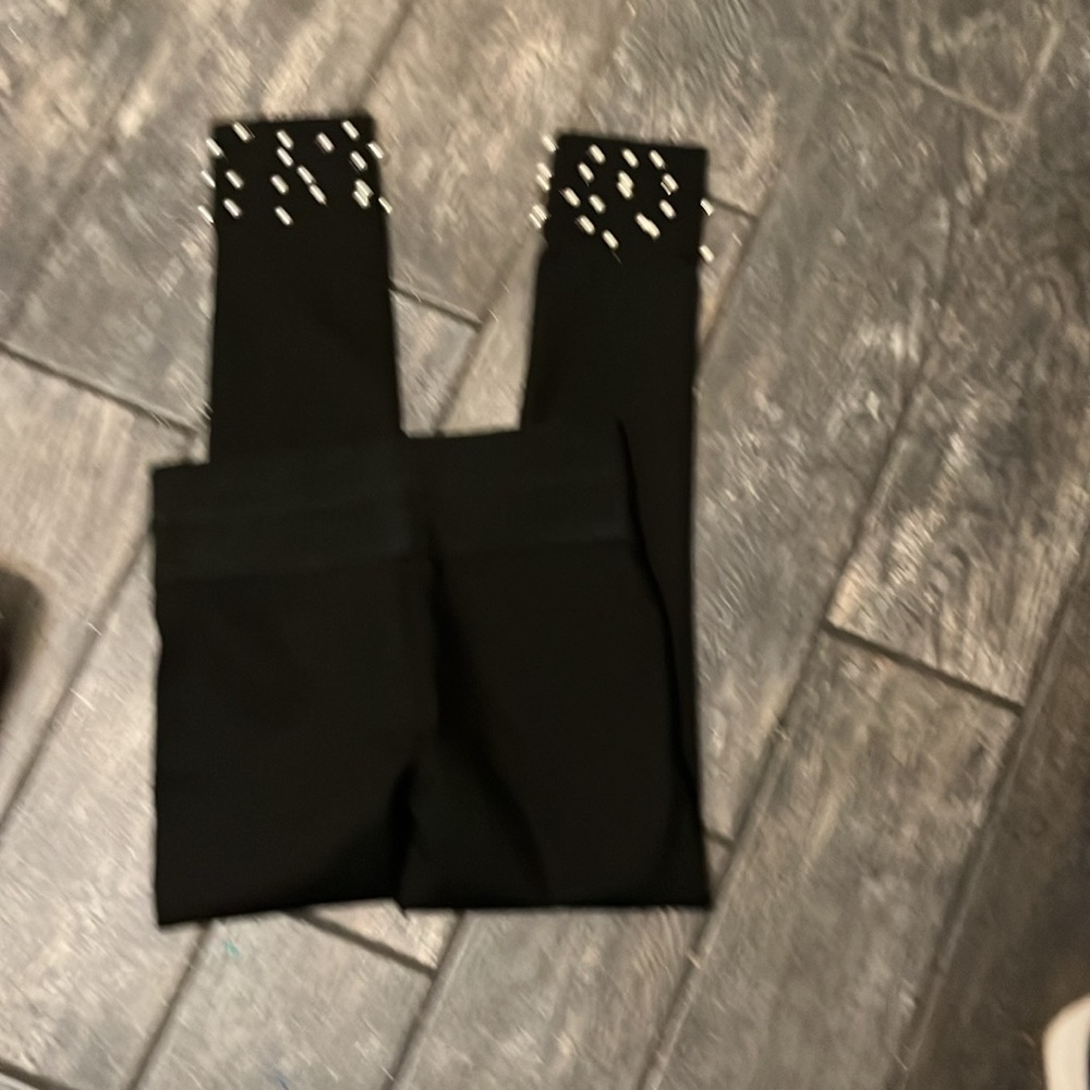 High Waisted Leggings with Pearls - Picture 5 of 6